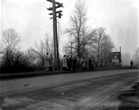 1953-1 Yamhill Co. Grand Jury views accident scene.jpeg