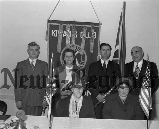 1950-3-23 Kiwanis Citizenship day-new U.S. citizens  1.jpeg