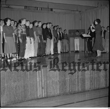 1953-2-24-25 Comic Opera Robin Hood presented at High School 7.jpeg