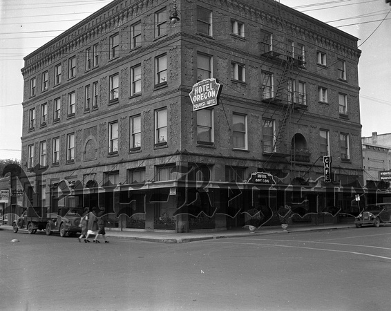 1939_ Oregon Hotel-1