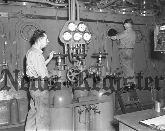 1938-10-20_McMinnville Water & Light; Power Plant operators Lange & Davenport
