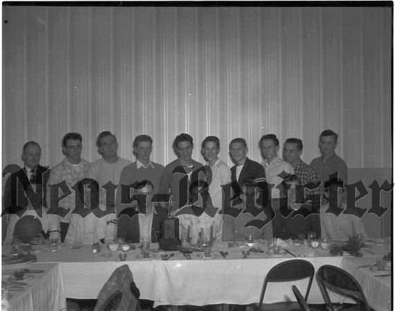 1946-1947 Sr. High Sports Banquet 3.jpeg