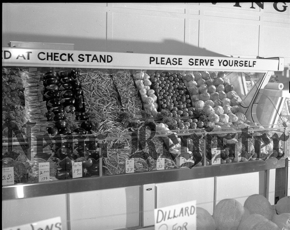 1947-9-4 Columbia Market 5.jpeg
