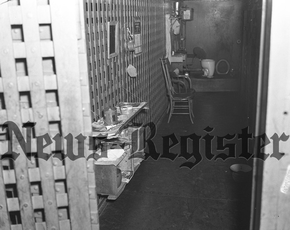 1940-2-29 Yamhill County jail interiors