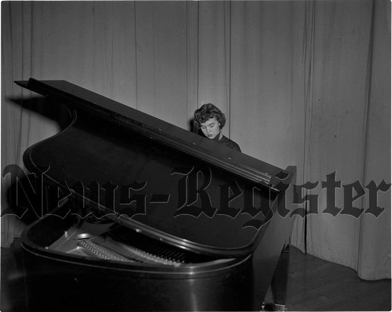 1953-1-22 McMinnville music education 11.jpeg