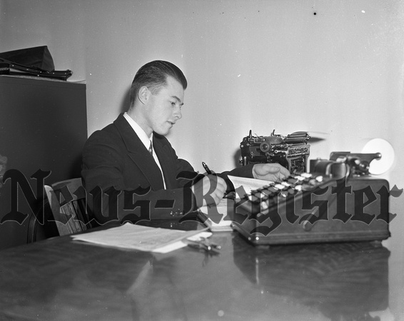 1939_William, Dwight; 4-H accountant contest