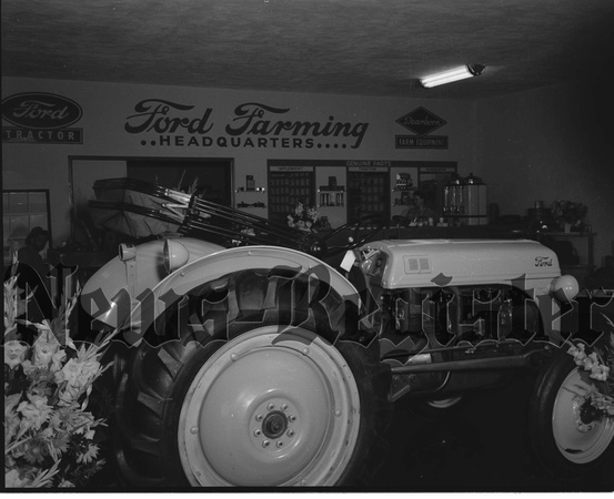 Mcminnville Tractor Co..jpeg