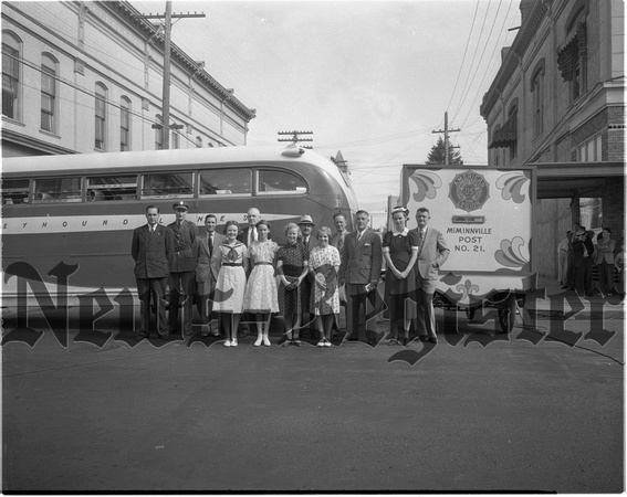 1940s Pacific Greyhound bus City of McMinnville Dedication.jpeg