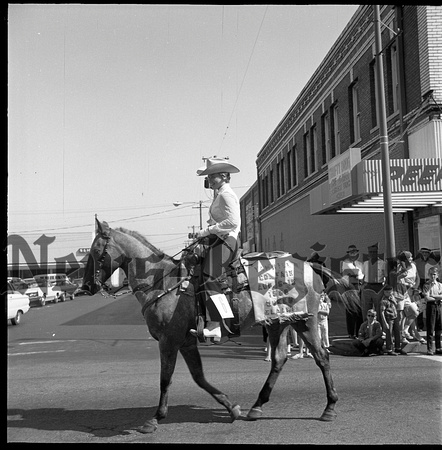 1969-8 County Fair 037