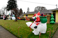 Daniel Smith Christmas yard